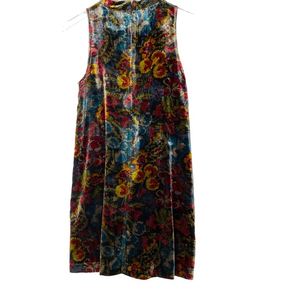 NWT LOFT Crushed Velvet Dark Floral Sleeveless Shift Dress Small - Picture 5 of 8